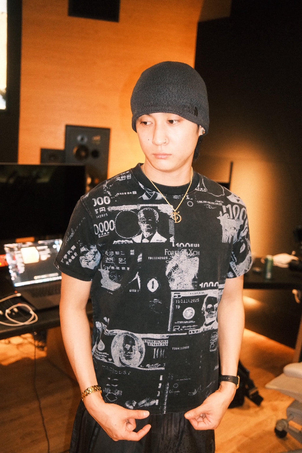 Foreign Xchange TEE